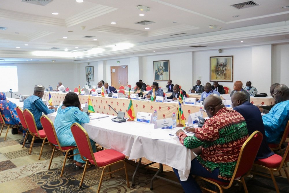 Activités-stutaires activités statutaires